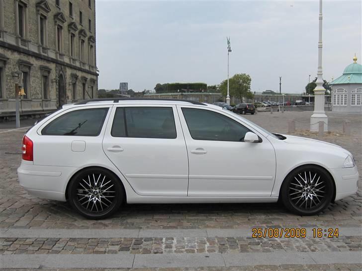 Skoda Octavia Combi #SOLGT# billede 3