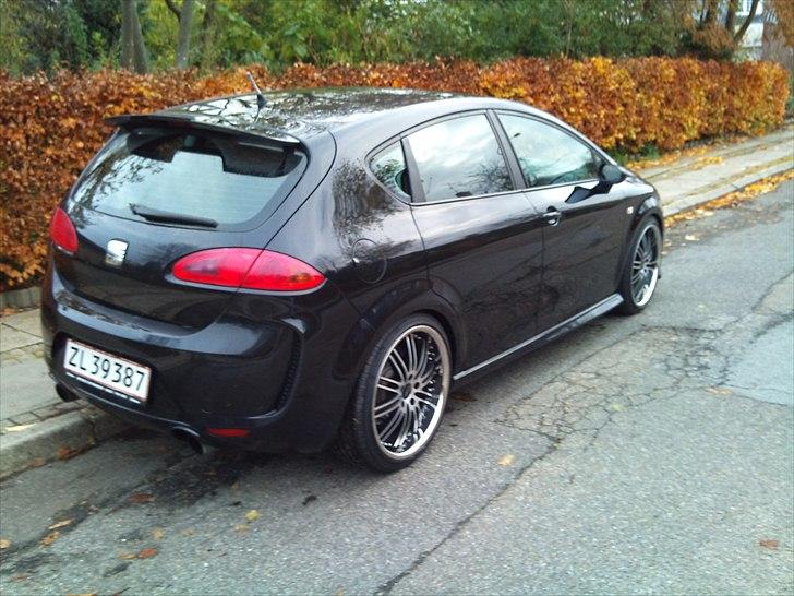 Seat Leon 2.0 TDI - med de gamle sommerfælge billede 6