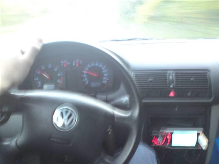 VW Golf 4 (Solgt) billede 14