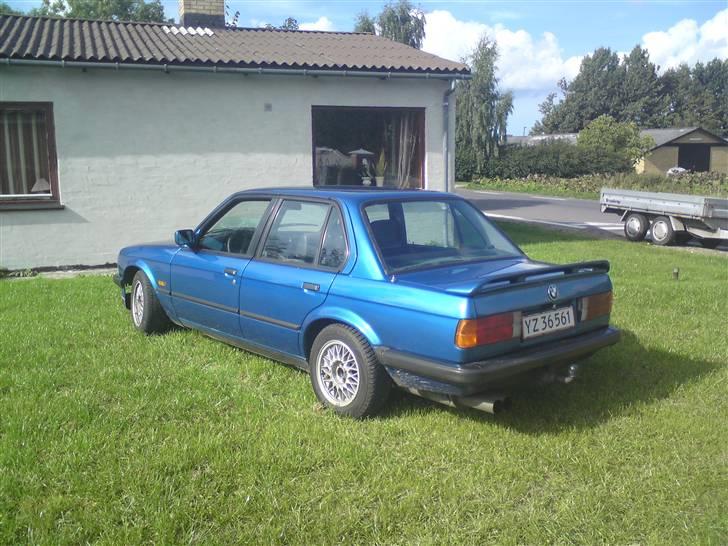 BMW e30  billede 7