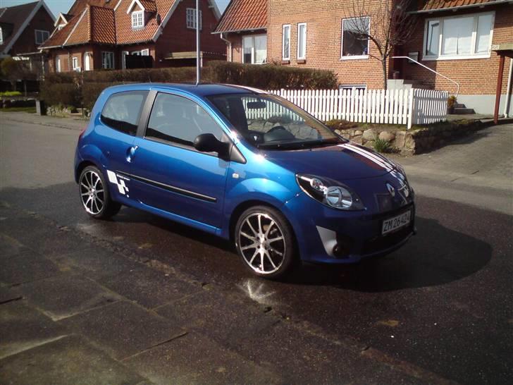 Renault Twingo - efter en bette vask billede 1