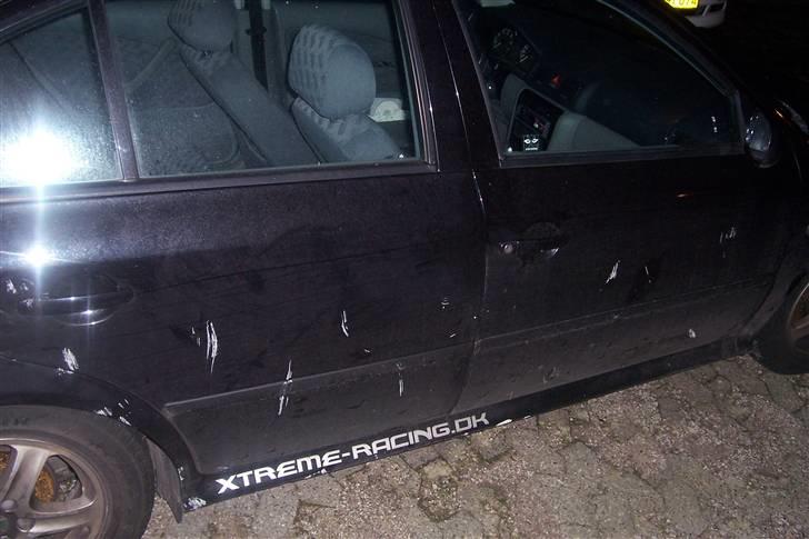 Skoda octavia - En væg skulle jo lige styrte sammen ned i min bil. billede 7