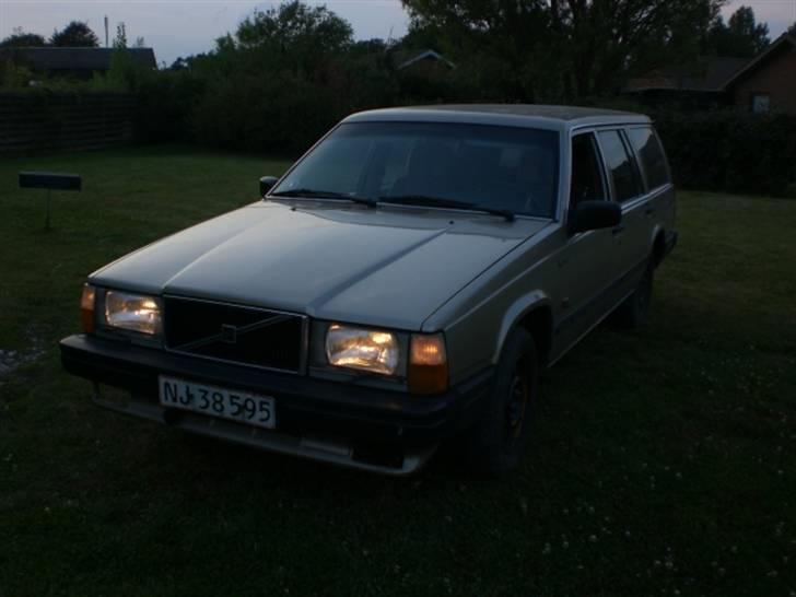 Volvo 740 GL aut. *SOLGT* billede 2