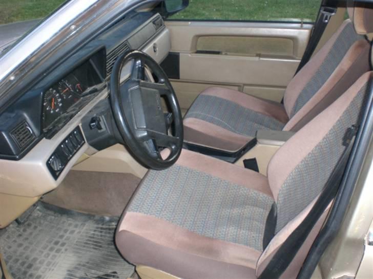 Volvo 740 GL aut. *SOLGT* - * Ja plads er der. billede 8