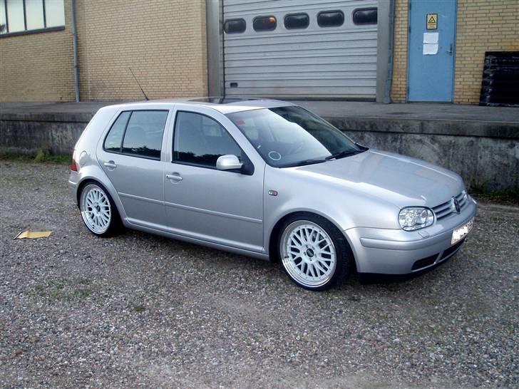 VW Golf 4 Highline @ SOLGT billede 1