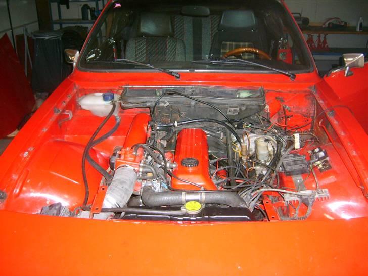 Opel Manta A - Så kom der en "nyere" renoveret motor i bilen.. der er skiftet det meste på denne motor. billede 17