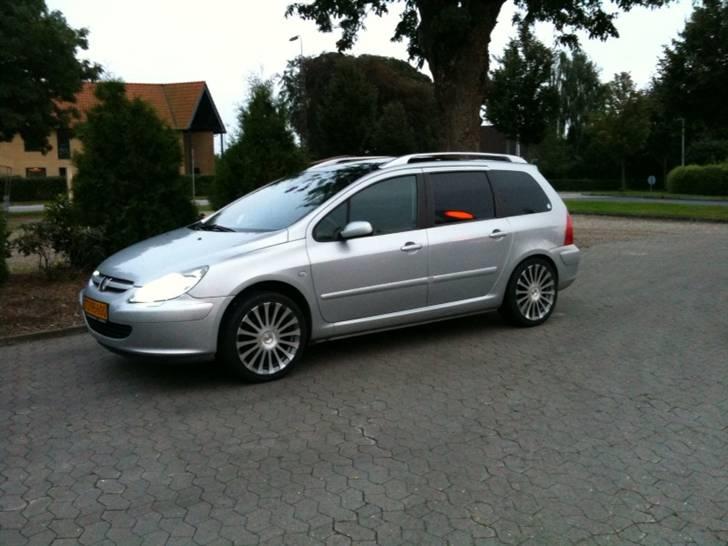 Peugeot 307 airvan SOLGT - Nye fælge... TFT T405 225/40 18 billede 15