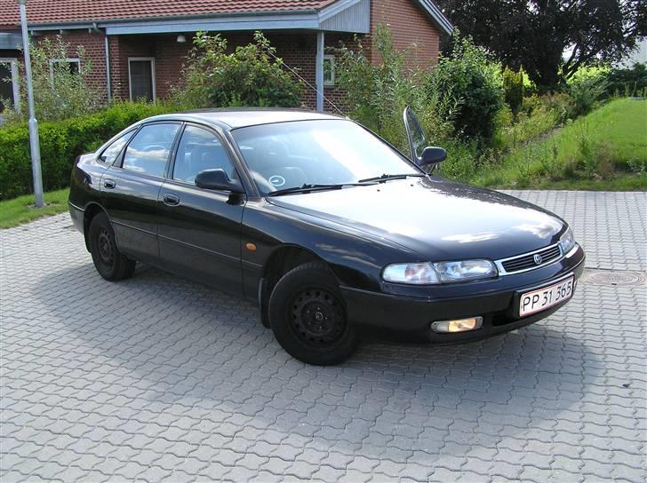 Mazda 626 1,8i CC |SOLGT| billede 1