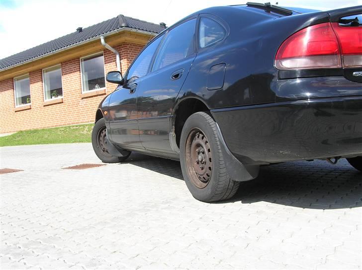 Mazda 626 1,8i CC |SOLGT| billede 4