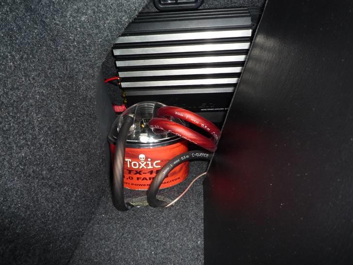 Toyota Avensis 1.8 billede 9