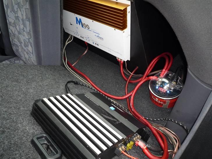 Toyota Avensis 1.8 billede 10