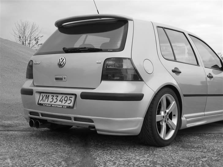 VW Golf 4  TOTALSKADET :'( billede 12