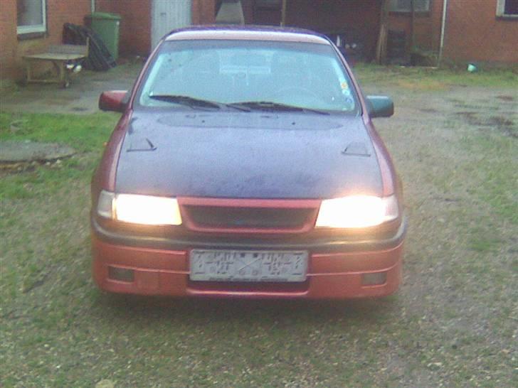 Opel vectra a 1,8 gls skrottet billede 5