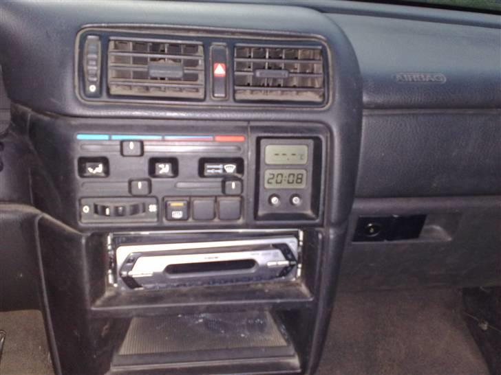 Opel vectra a 1,8 gls skrottet billede 7