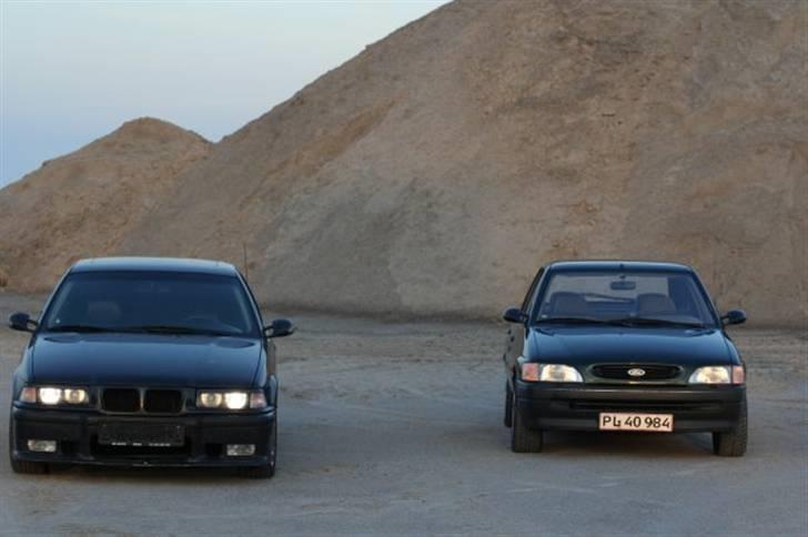 BMW E36 325i billede 4