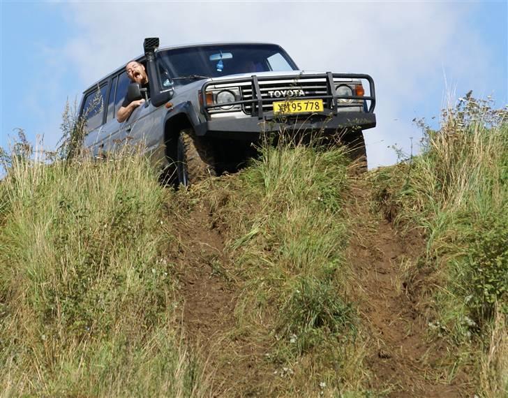 Toyota Land Cruiser HJ61 billede 12