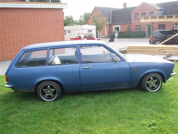 Opel kadett c caravan 2,2  billede 4