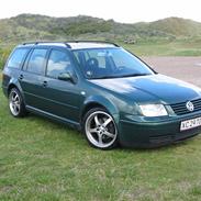 VW bora st.car highline