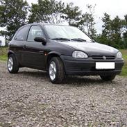 Opel Corsa 1.2 b sport