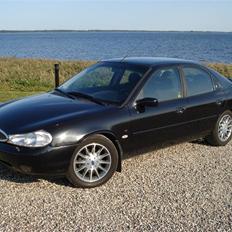 Ford Mondeo 2,5 V6 Ghia
