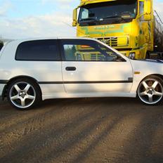 Nissan Sunny GTI-R
