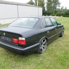BMW e34 525i 24v