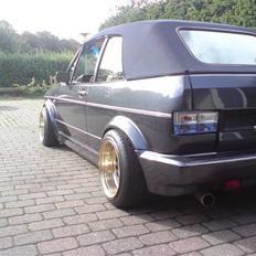 VW Golf 1 Cabrio *solgt*