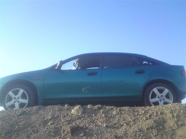 Mazda 323f ba billede 9