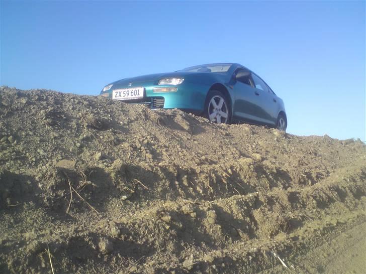 Mazda 323f ba billede 10