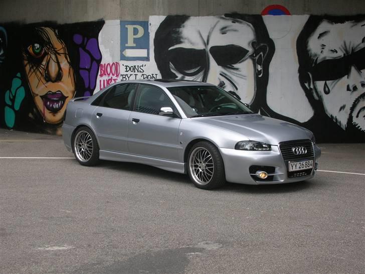 Audi A4 B5-*SOLGT* billede 2