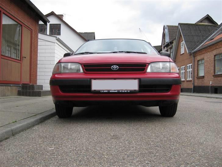 Toyota Carina E XLi Commander billede 3
