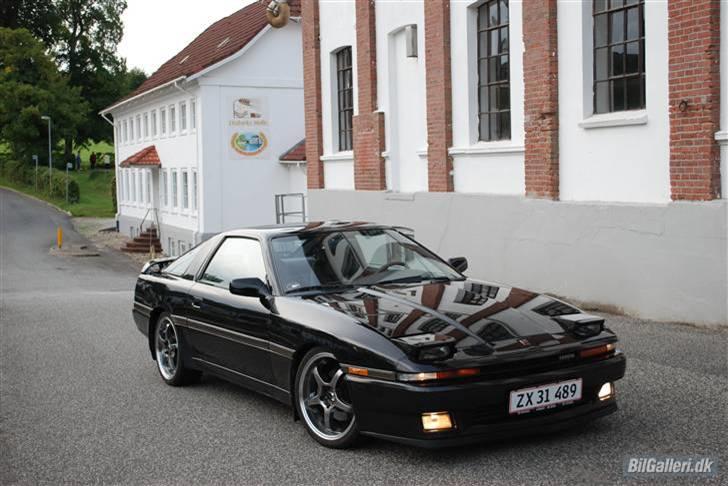 Toyota Supra MK3 billede 1