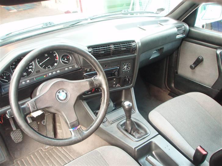BMW E30 billede 19