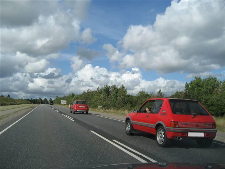 Peugeot 205 GTI 1.9 billede 4