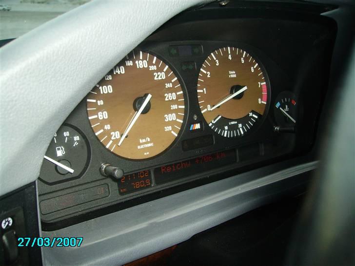 BMW 540i 4.0 V8 32v billede 15