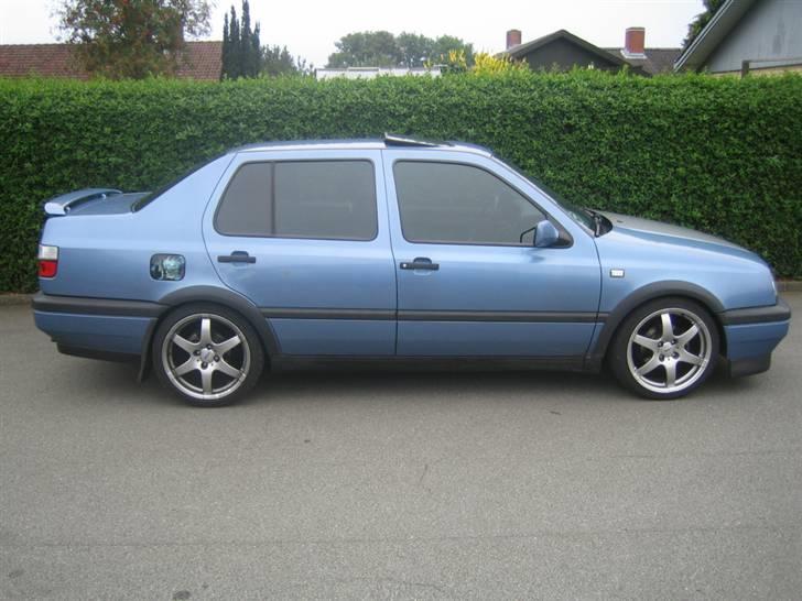 VW vento solgt billede 13