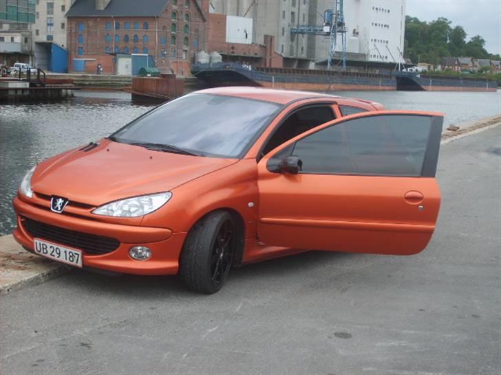 Peugeot 206 GTI billede 1