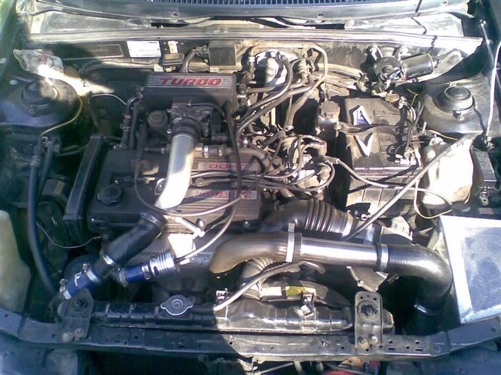 Mazda 323 GTS - solgt billede 10