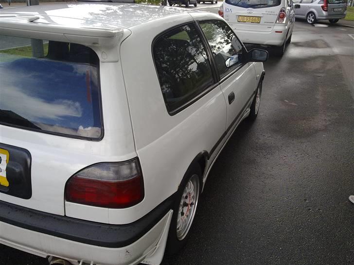 Nissan Sunny gti-r billede 5