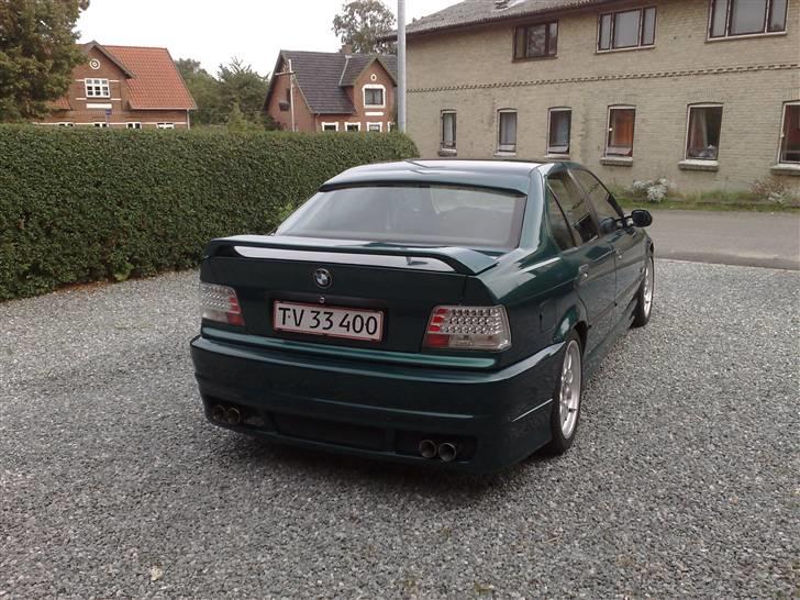BMW E36 320i (solgt) billede 4