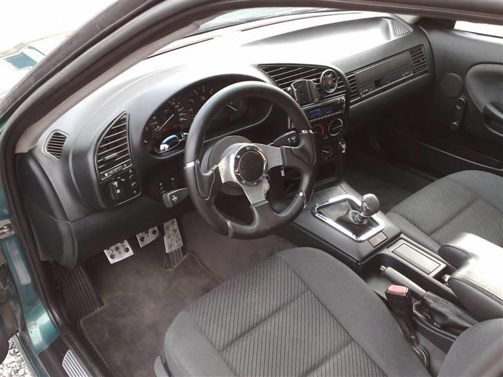 BMW E36 320i (solgt) billede 7