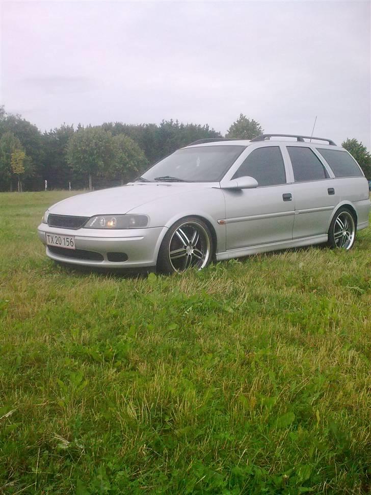 Opel vectra b sport solgt billede 2