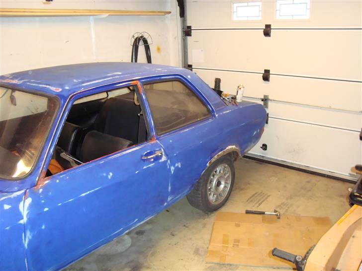 Opel Ascona a xxxsolgtxxx billede 10