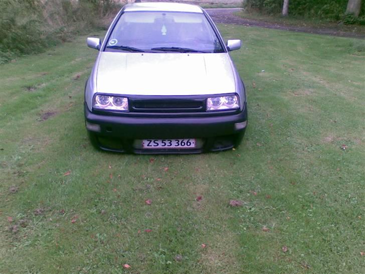 VW vento 1,8 solgt billede 14