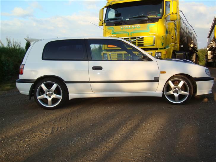 Nissan Sunny GTI-R billede 3