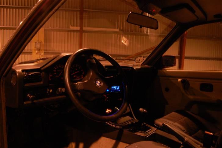 BMW 320 i coupe turbo billede 7