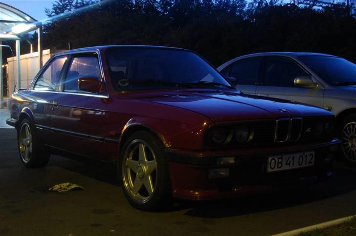 BMW 320 i coupe turbo billede 14