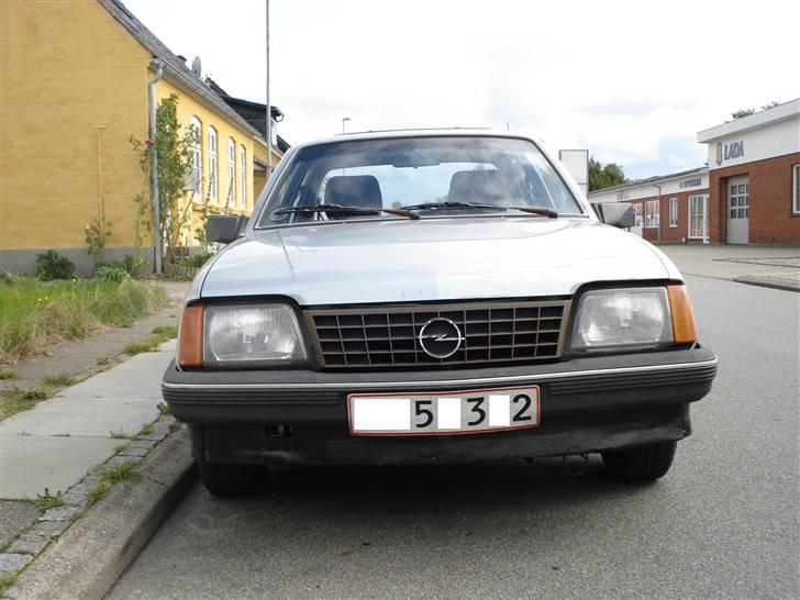 Opel Ascona C 1,6 S/CD billede 3