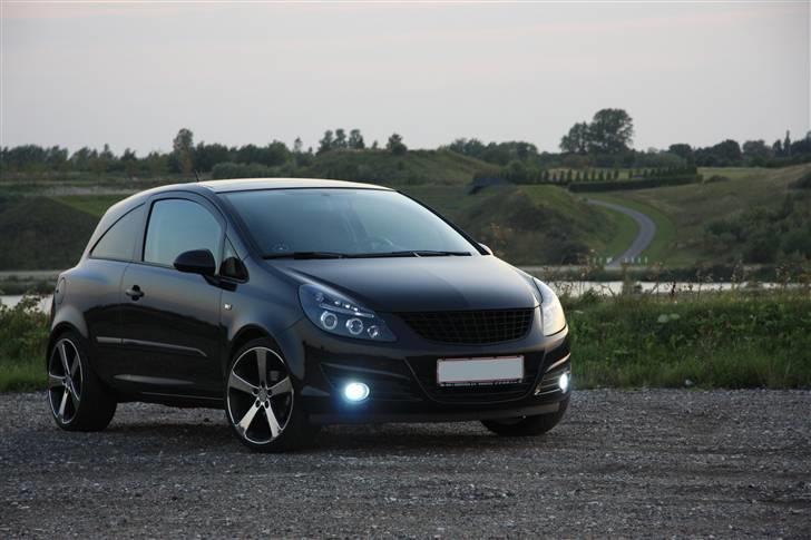 Opel Corsa D 1,4 Sport - En hyggetur til Hedeland. billede 8