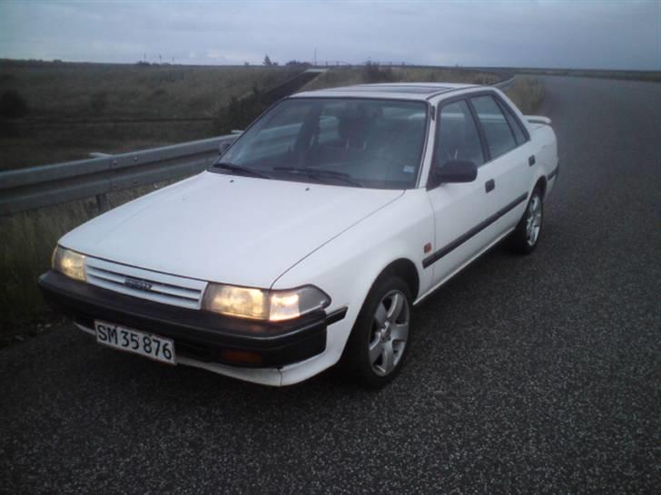 Toyota carina ll  solgt billede 2